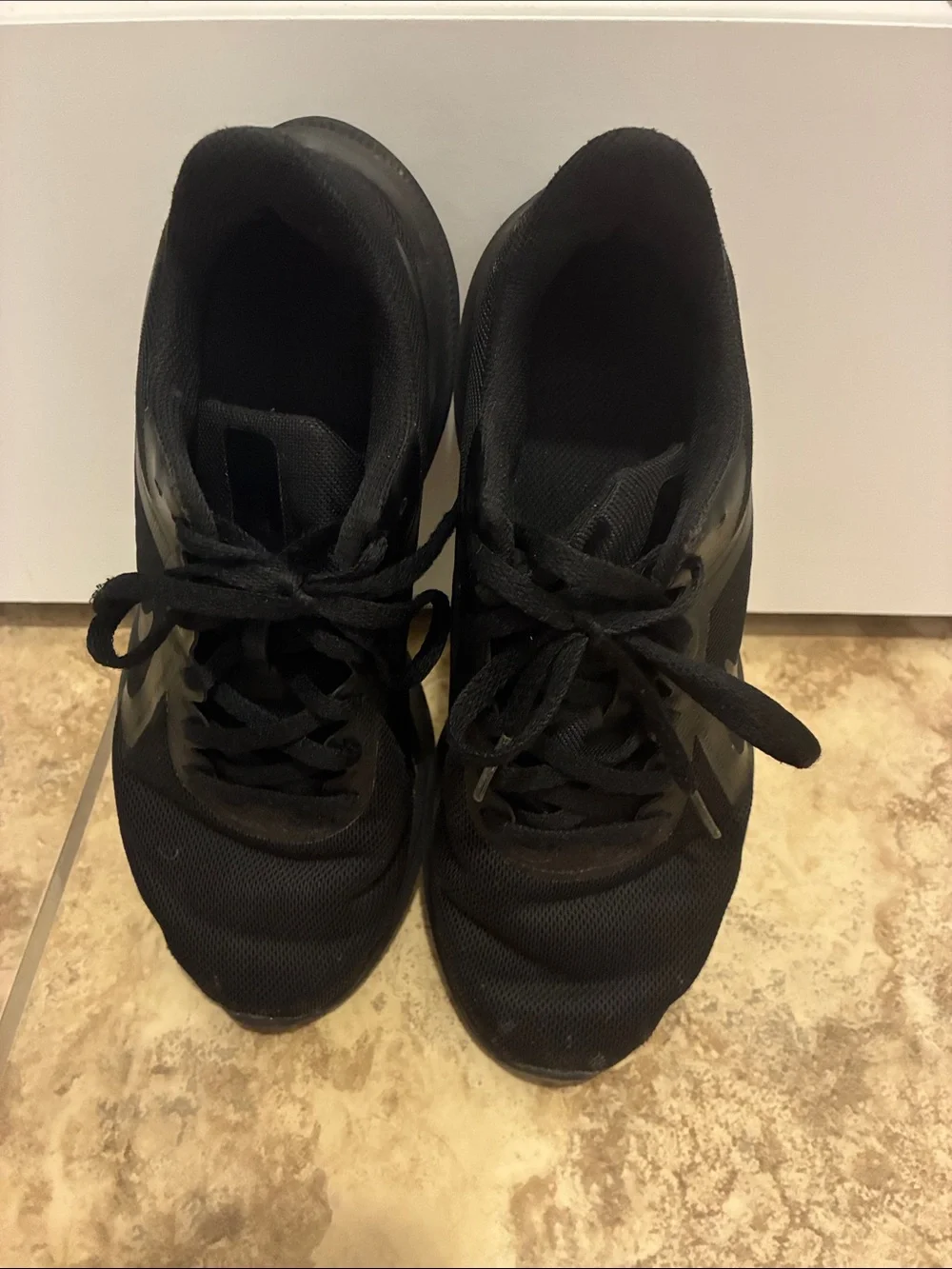 Nike Kids youth 6.5 Black Athletic Running Shoes girls - Picture 2 of 10